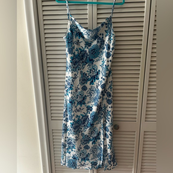 SIZE 14 Petal & Pup Blue Sheath Cocktail Dress with Bishop Sleeves main image 1